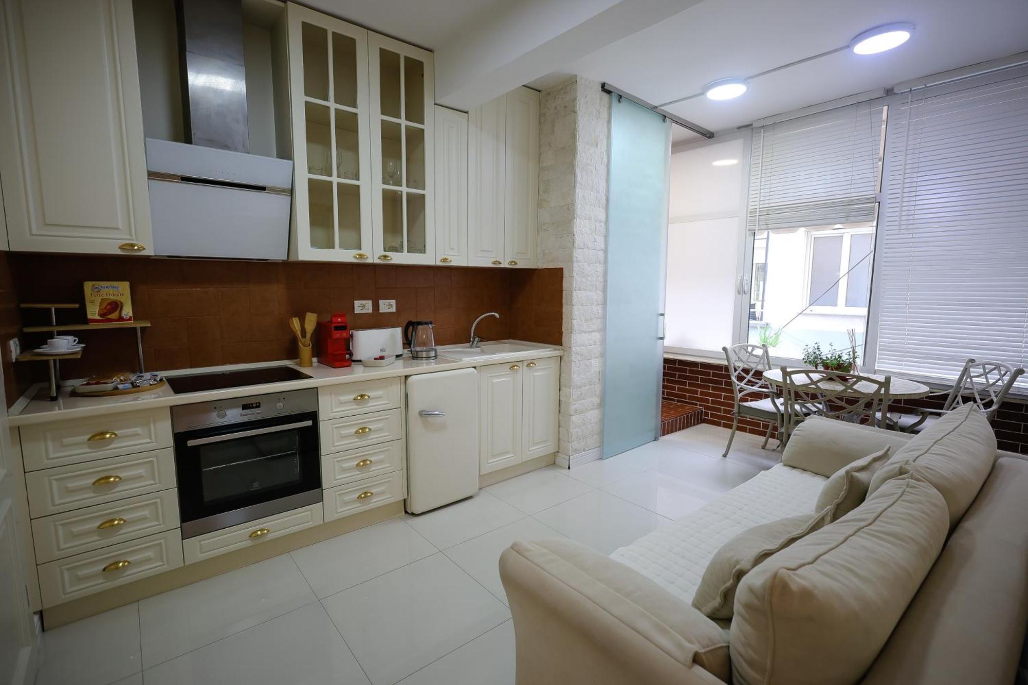 Near Me Apartments ติรานา ภายนอก รูปภาพ