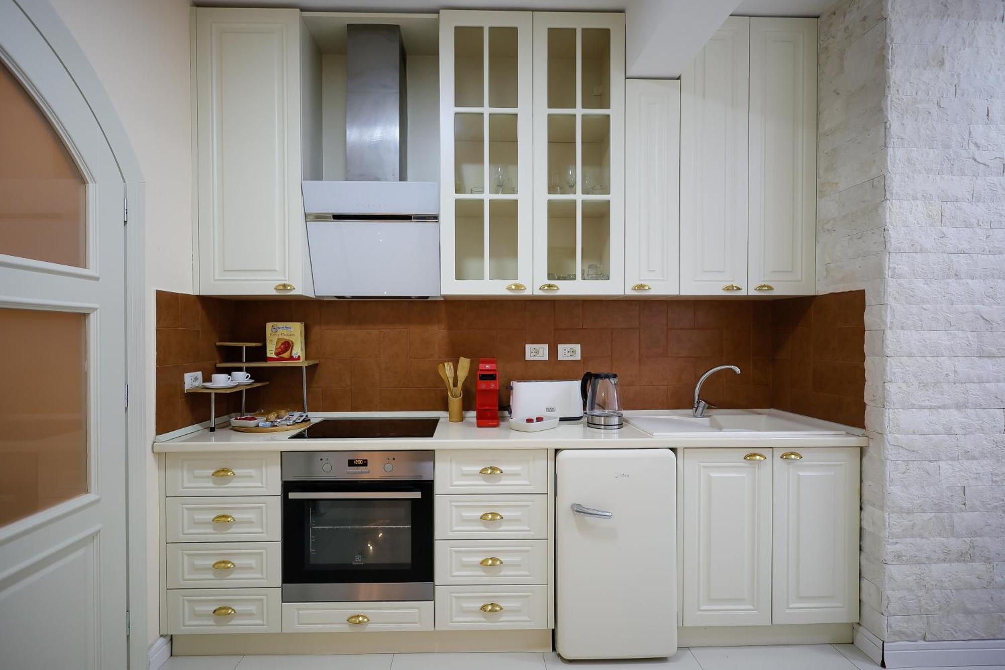 Near Me Apartments ติรานา ภายนอก รูปภาพ
